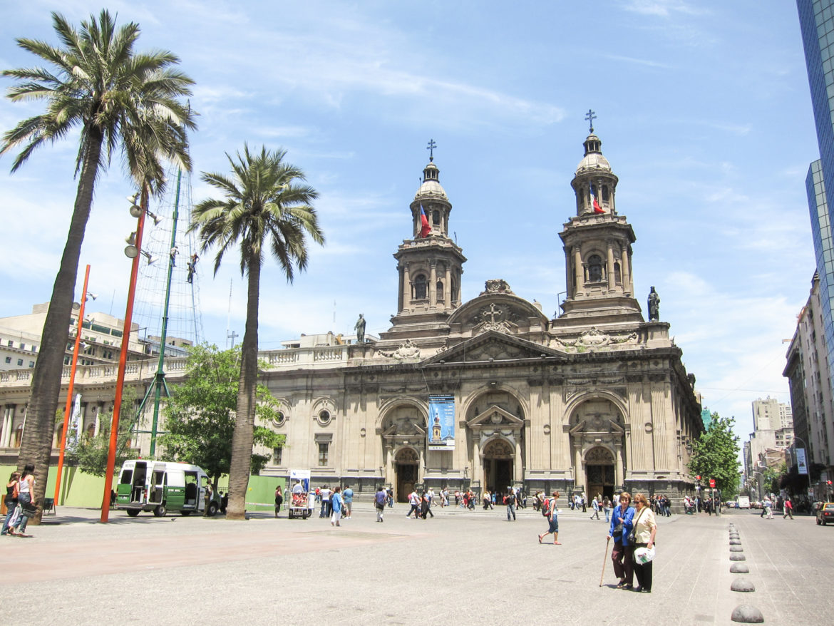 evergib_wanders_chile_santiago-4884